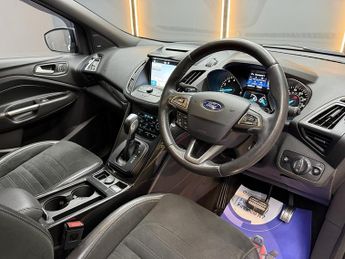 Ford Kuga 1.5T EcoBoost ST-Line SUV 5dr Petrol Auto AWD Euro 6 (s/s) (182 