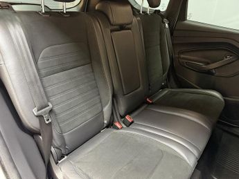Ford Kuga 1.5T EcoBoost ST-Line SUV 5dr Petrol Auto AWD Euro 6 (s/s) (182 