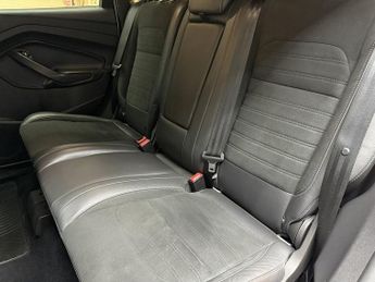 Ford Kuga 1.5T EcoBoost ST-Line SUV 5dr Petrol Auto AWD Euro 6 (s/s) (182 