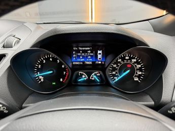 Ford Kuga 1.5T EcoBoost ST-Line SUV 5dr Petrol Auto AWD Euro 6 (s/s) (182 