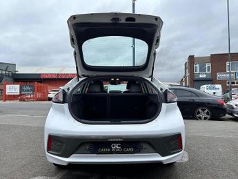 Hyundai IONIQ 38.3kWh Premium Hatchback 5dr Electric Auto (136 ps)
