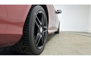 Mercedes-Benz E Class E220 BlueTEC AMG Night Edition