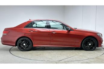 Mercedes-Benz E Class E220 BlueTEC AMG Night Edition