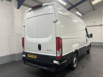 Iveco Daily 2.3D HPI 14V 35S 3520 Panel Van 5dr Diesel HiMatic MWB H2 Euro 6