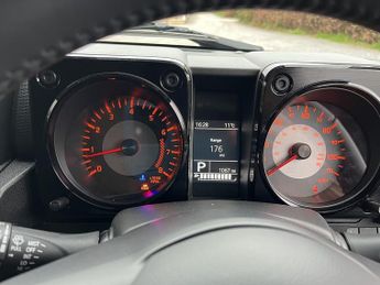 Suzuki Jimny Nomade SZ5