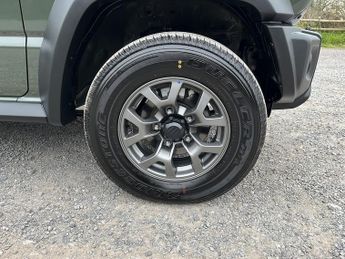 Suzuki Jimny Nomade SZ5