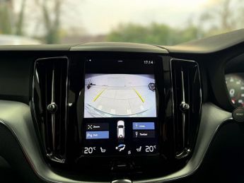 Volvo XC60 D4 Momentum Pro