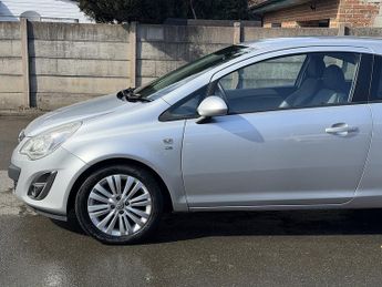 Vauxhall Corsa 1.4 16V SE Hatchback 3dr Petrol Auto Euro 5 (100 ps)