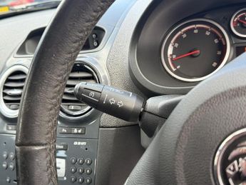 Vauxhall Corsa 1.4 16V SE Hatchback 3dr Petrol Auto Euro 5 (100 ps)