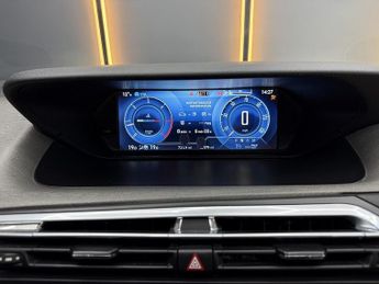 Citroen C4 Picasso 1.6 e-HDi Airdream Exclusive MPV 5dr Diesel ETG6 Euro 5 (s/s) (1