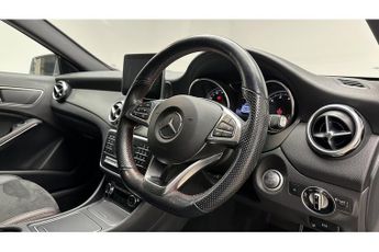 Mercedes-Benz GLA GLA200 AMG Line