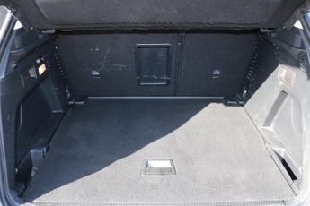 Peugeot 3008 BlueHDi Active