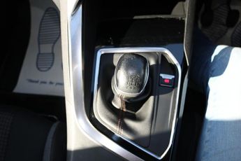 Peugeot 3008 BlueHDi Active