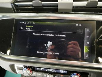 Audi Q3 TFSI CoD Black Edition
