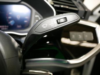 Audi Q3 TFSI CoD Black Edition