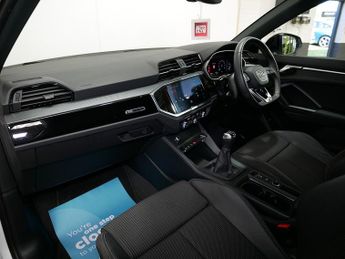 Audi Q3 TFSI CoD Black Edition