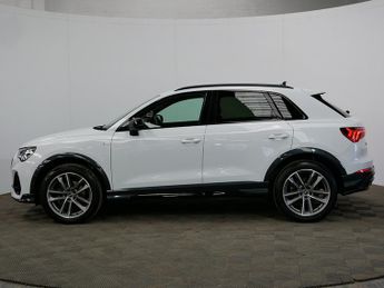 Audi Q3 TFSI CoD Black Edition