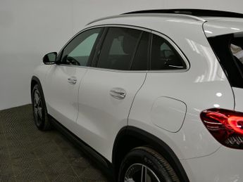 Mercedes-Benz GLA GLA180 AMG Line