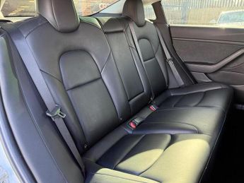 Tesla Model 3 (Dual Motor) Performance Saloon 4dr Electric Auto 4WDE (Performa