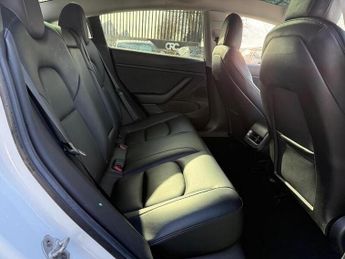 Tesla Model 3 (Dual Motor) Performance Saloon 4dr Electric Auto 4WDE (Performa