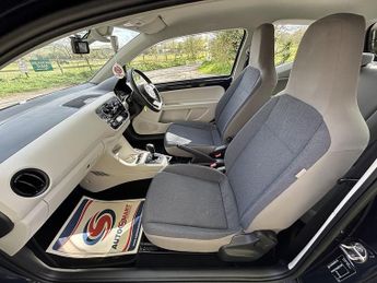 Volkswagen Up High Up