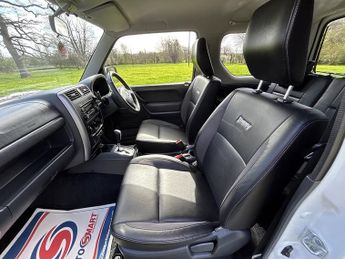 Suzuki Jimny VVT SZ4