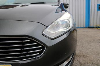 Ford Galaxy T EcoBoost Titanium X