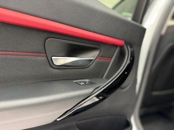 BMW 3 Series 318i Sport