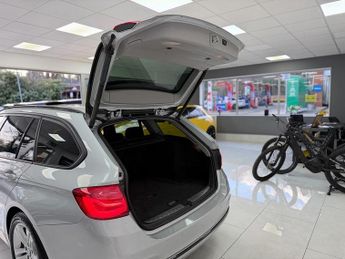 BMW 3 Series 318i Sport