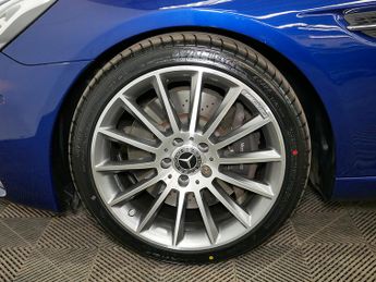 Mercedes-Benz SLC SLC200 AMG Line