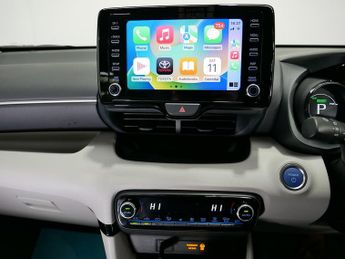 Toyota Yaris VVT-h Excel