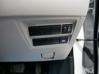 Toyota Yaris VVT-h Excel