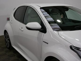 Toyota Yaris VVT-h Excel