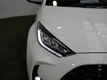 Toyota Yaris VVT-h Excel