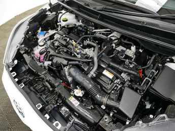 Toyota Yaris VVT-h Excel