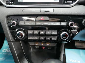 Kia Sportage T-GDi 4