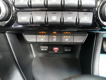 Kia Sportage T-GDi 4