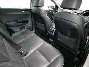 Kia Sportage T-GDi 4