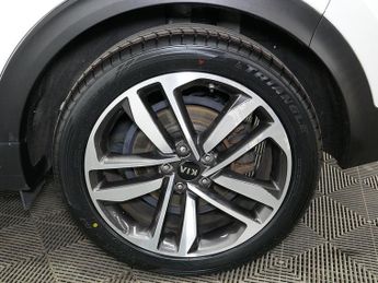 Kia Sportage T-GDi 4
