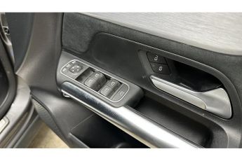 Mercedes-Benz EQA EQA 250 AMG Line