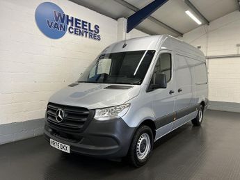 Mercedes Sprinter 2.0 315 CDI PRO Panel Van 5dr Diesel G-Tronic RWD L2 H2 Euro 6 (