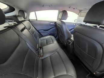 Hyundai IONIQ h-GDi Premium SE