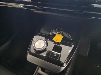 MG MG4 64kWh SE Long Range Hatchback 5dr Electric Auto (203 ps)