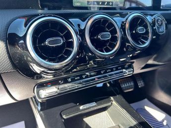 Mercedes-Benz A Class 1.5 A180d AMG Line 7G-DCT Euro 6 (s/s) 5dr