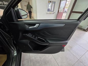 Ford Focus T EcoBoost Active X