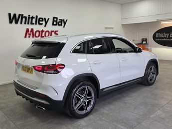 Mercedes-Benz GLA GLA200 AMG Line