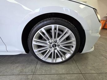 Audi A4 TFSI S line
