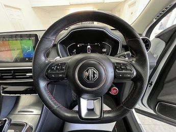 MG MG HS T-GDI Exclusive