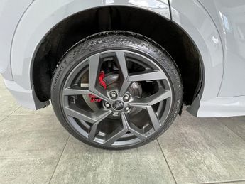 Ford Puma T EcoBoost MHEV ST