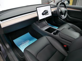 Tesla Model 3 Long Range